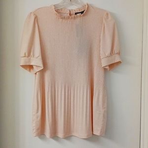 Beautiful Pale pink ruffle neck pleated short sleeve top blouse SMALL NEW